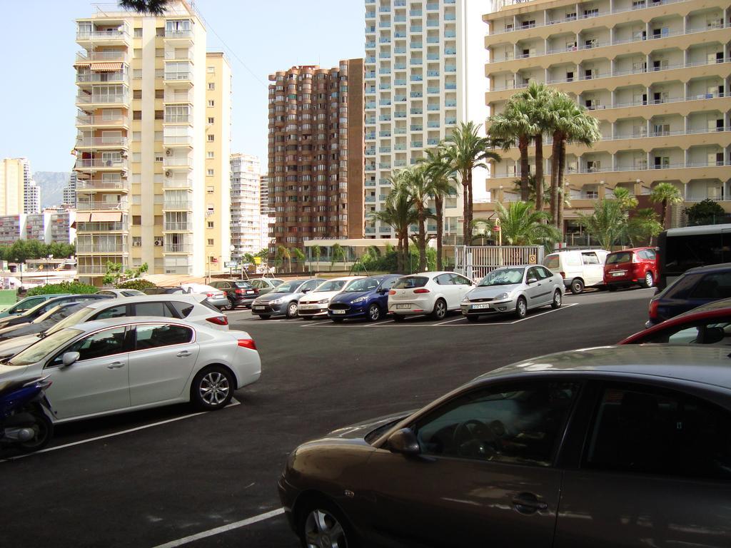 Apartamentos Las Carabelas Benidorm Exteriör bild